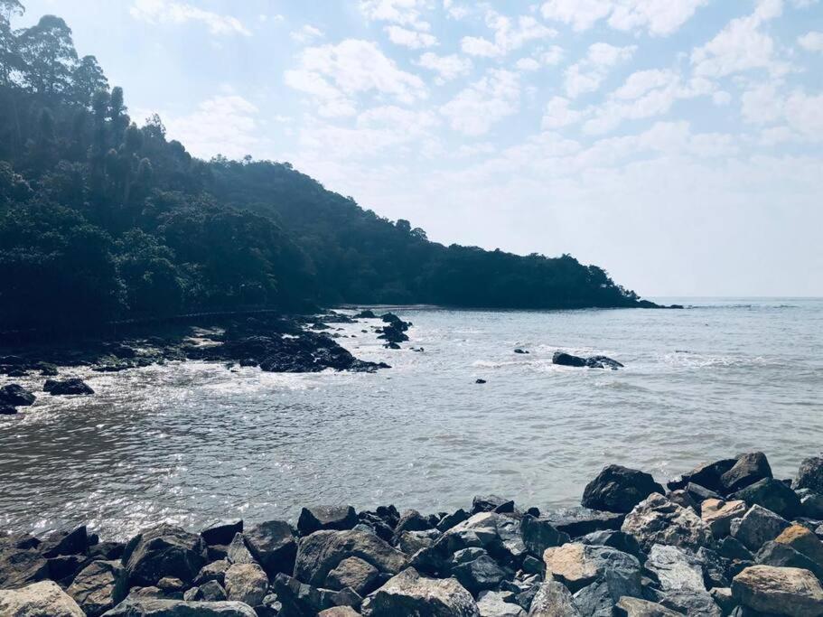 Piscina A Beira-Mar, Tranquilidade E Qualidade No Melhor De Bc Balneario Camboriu Exterior photo